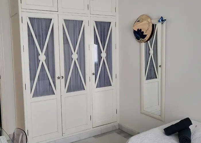 Agradable Con Bano Individual